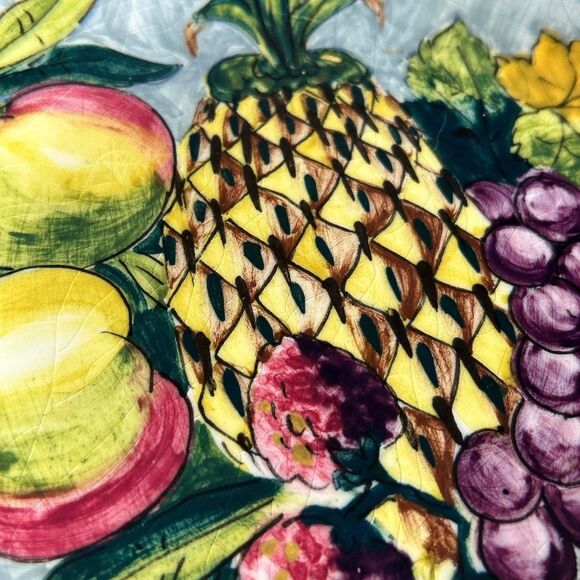 2 Hand Painted Ceramic Wall Plates Made in Spain Featuring Grapes and Pineapple - Picture 8 of 8